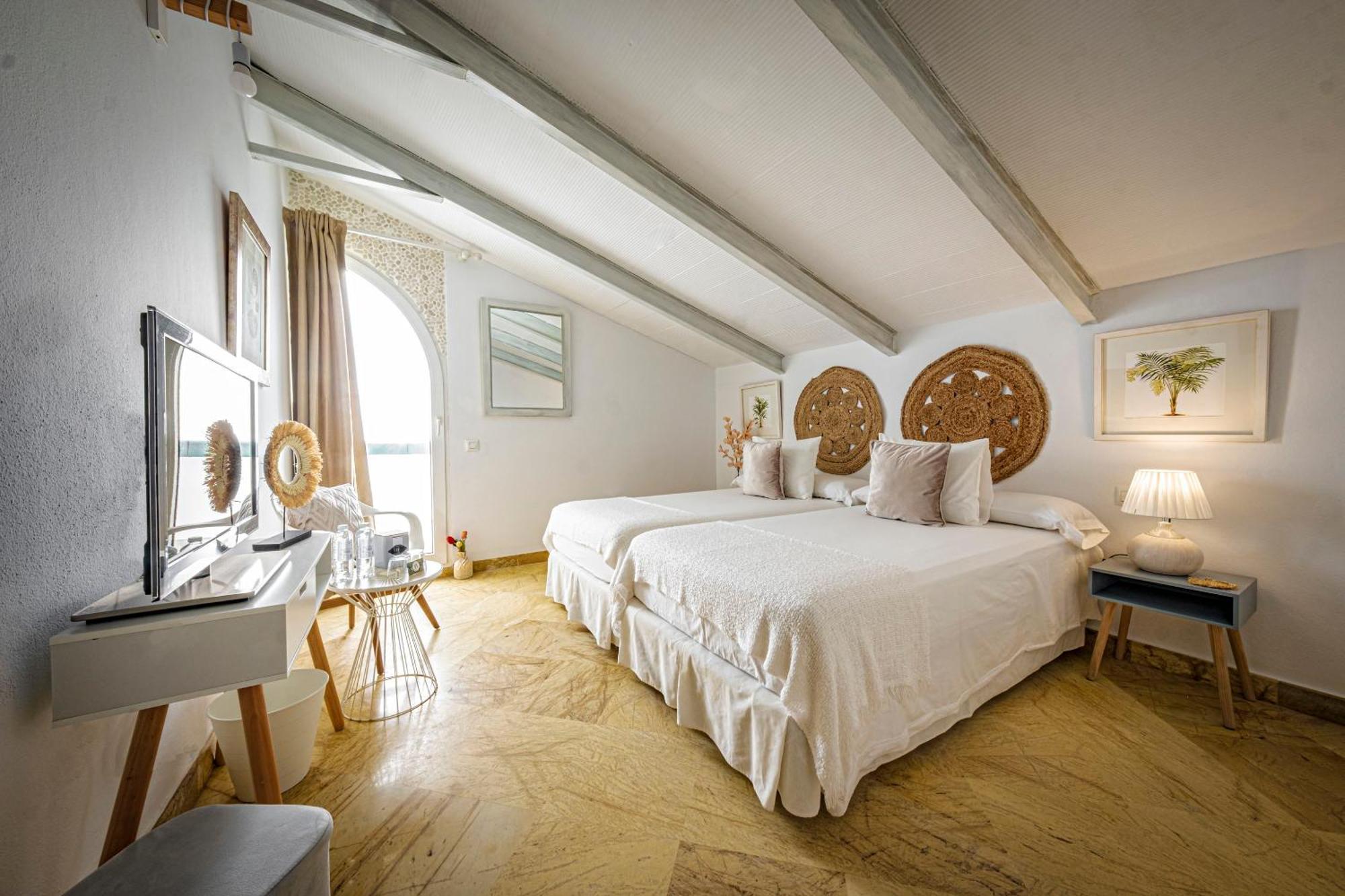 Labrena Hotel Los Canos De Meca Zewnętrze zdjęcie